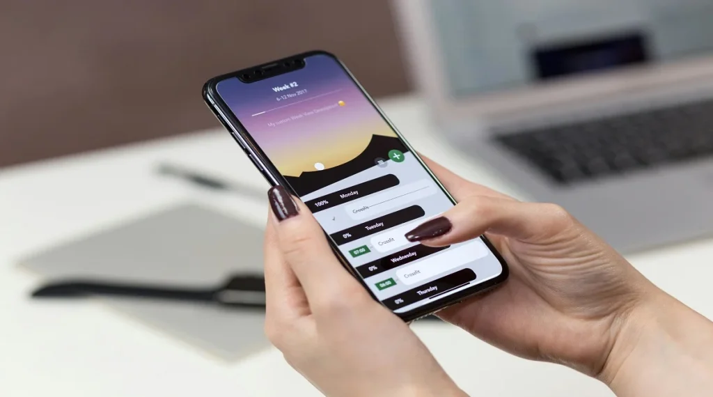how technology works apps running on smartphone