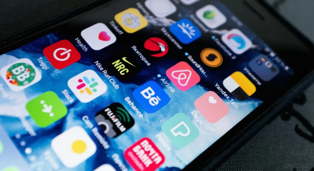 Image of a smartphone screen with organized apps