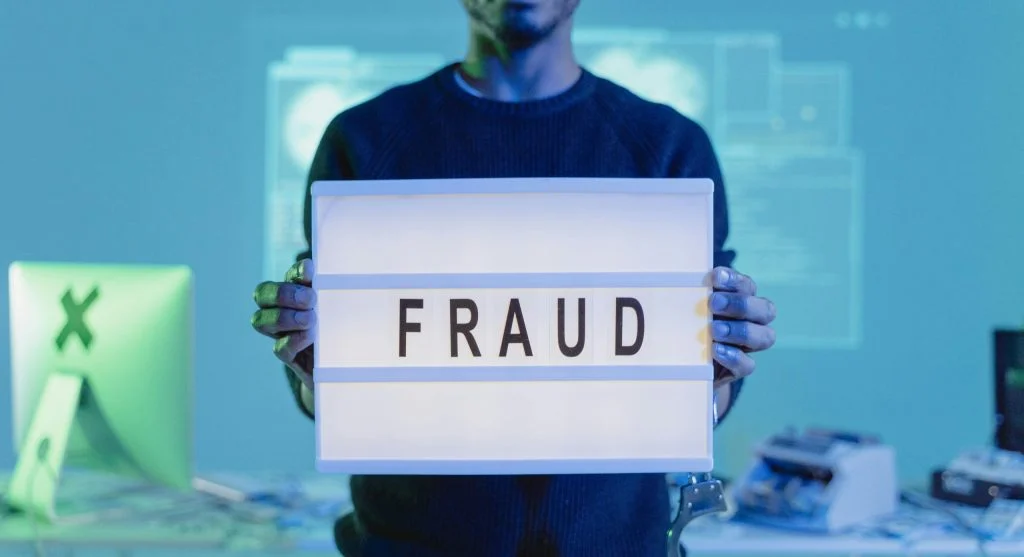 Verify links before clicking to avoid online scams