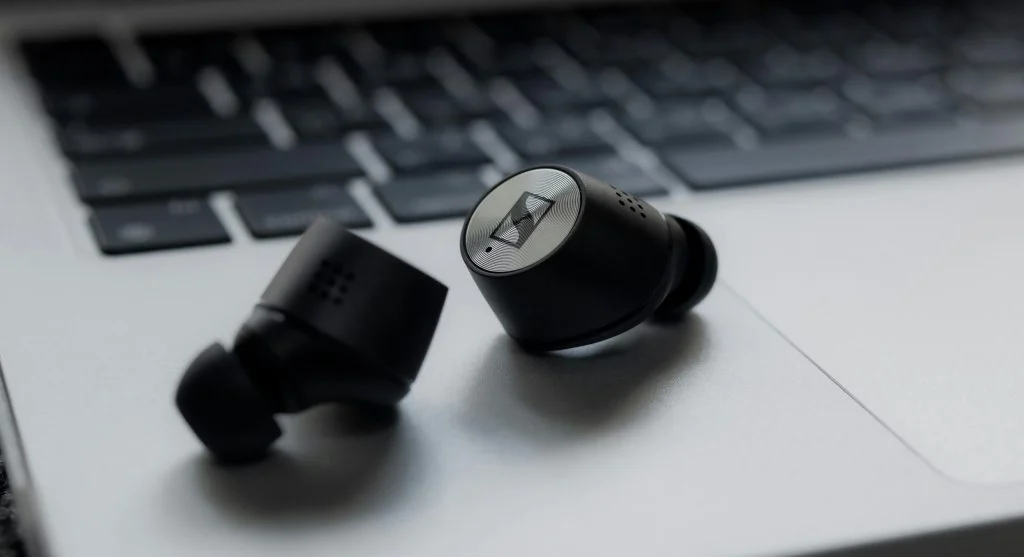 Bluetooth wireless device pairing
